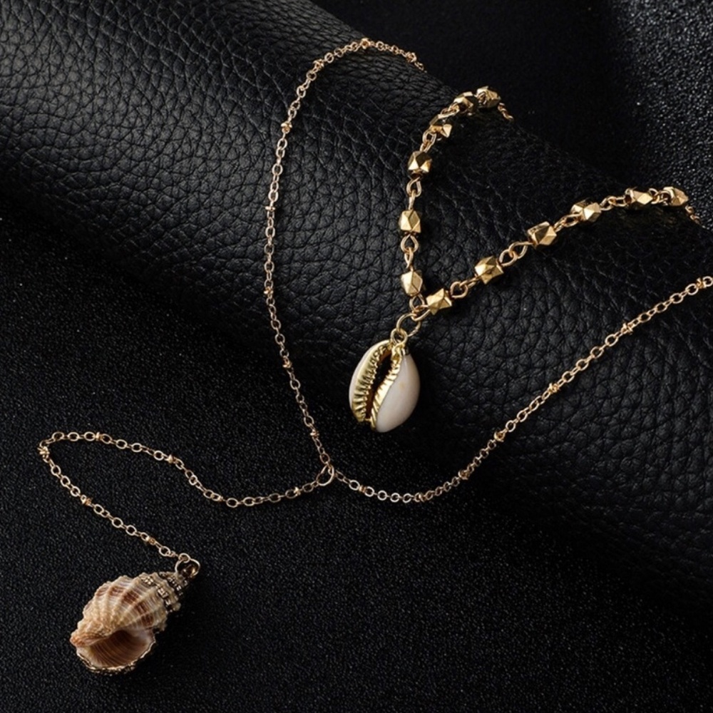FINAL PRICE—Cowrie & Golden Sea Shell Necklace!! - Picture 4 of 5